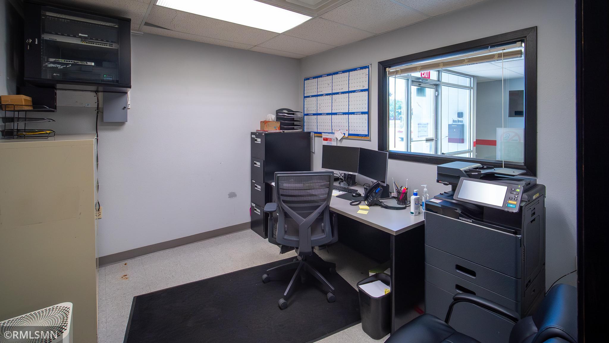 main property photo 6