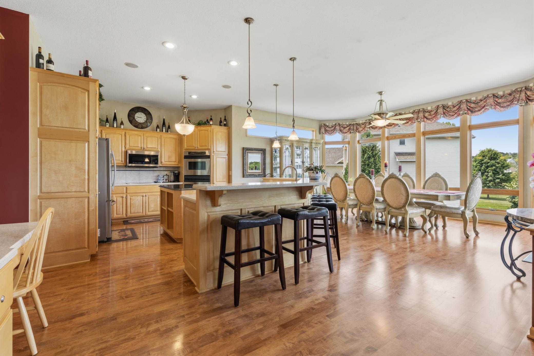 main property photo 17
