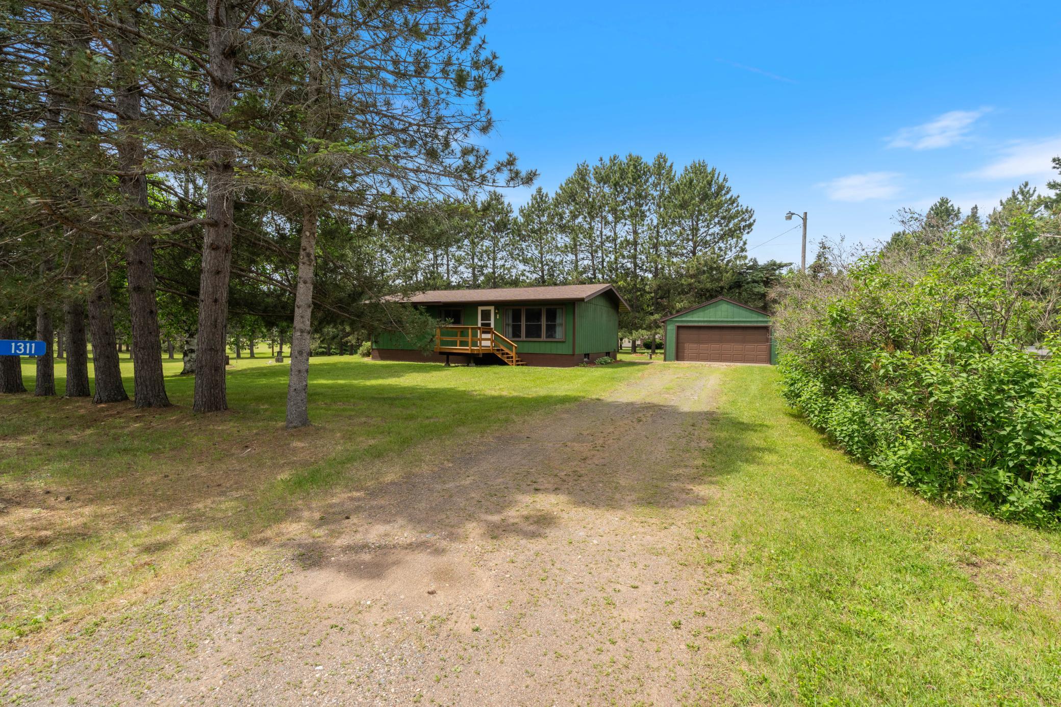 main property photo 23