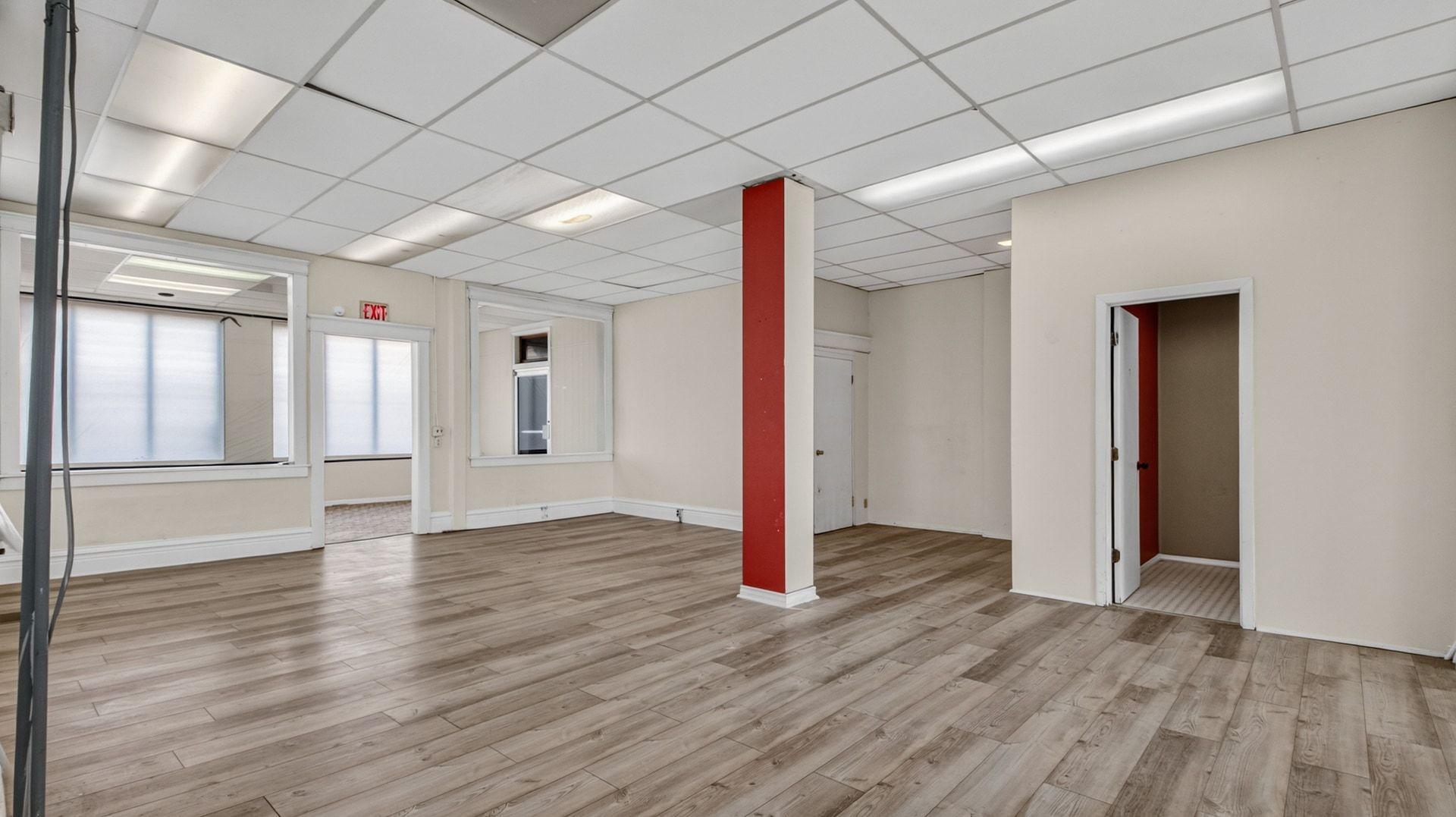 main property photo 27