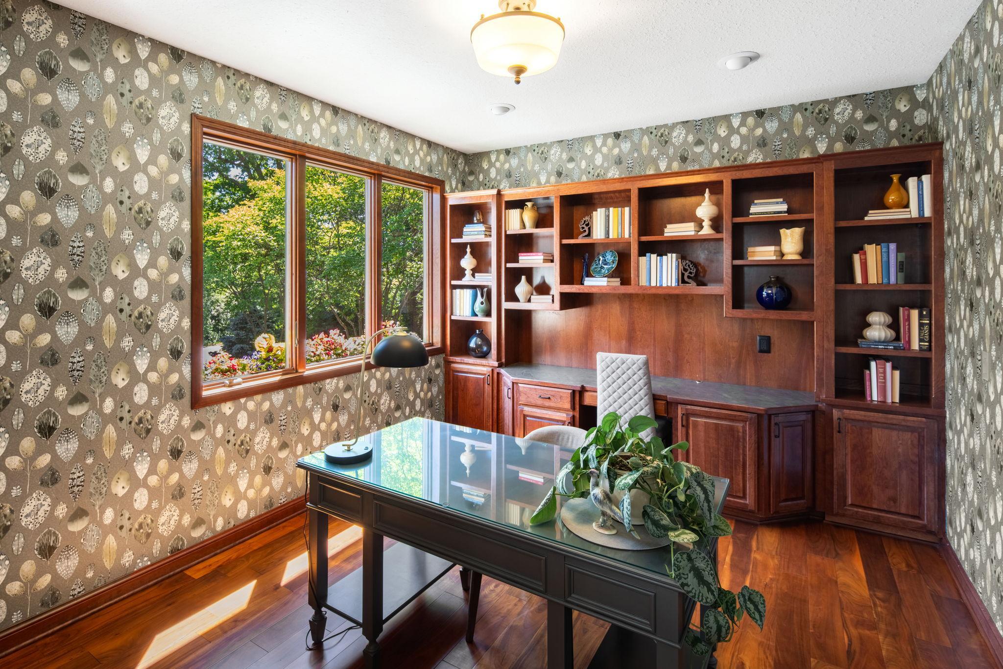 main property photo 25