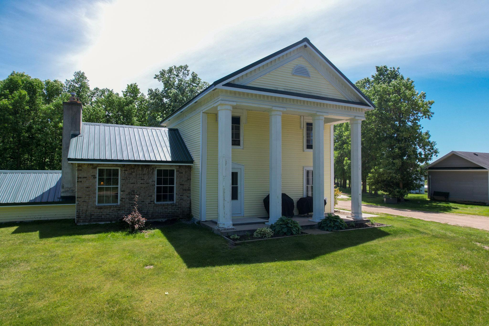 main property photo 20