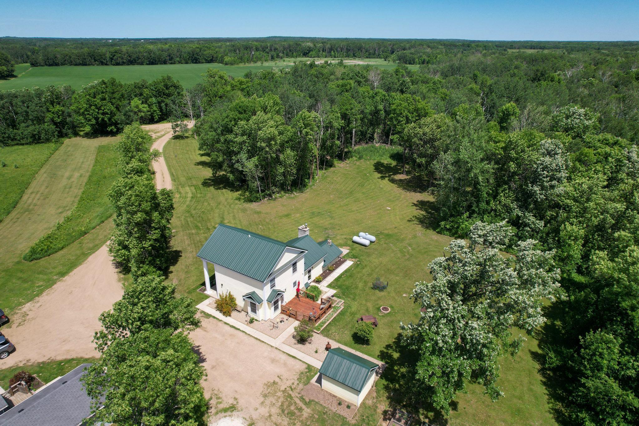 main property photo 49