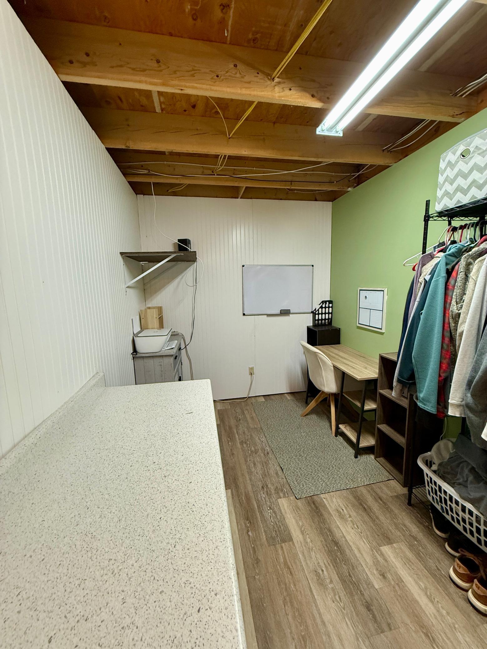 main property photo 14