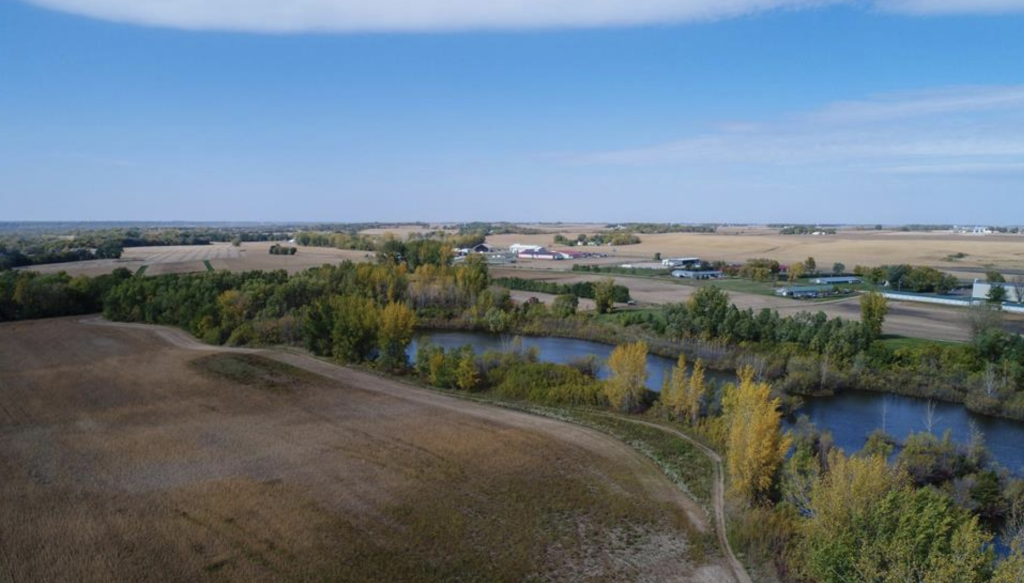 main property photo 4