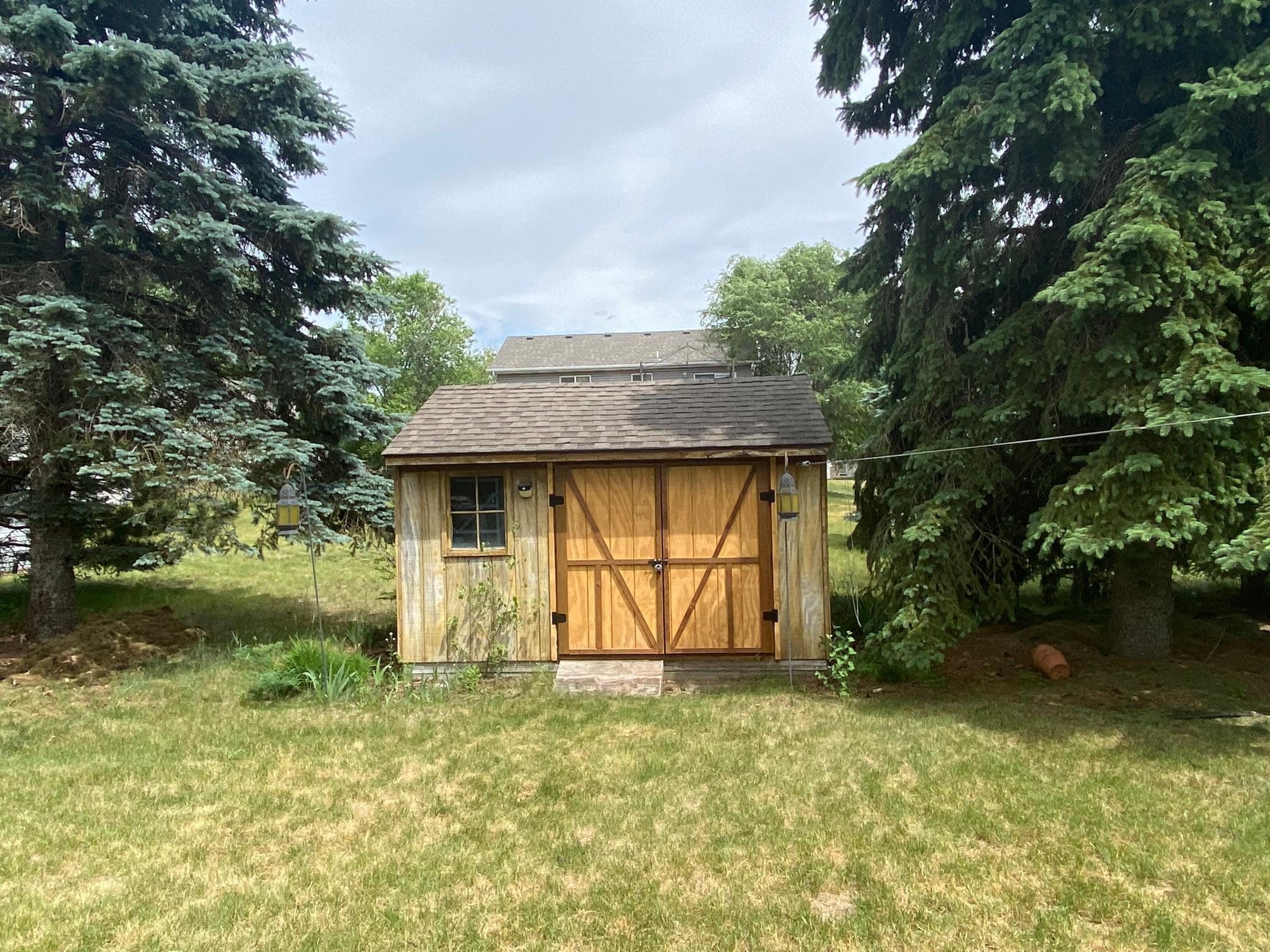 main property photo 28