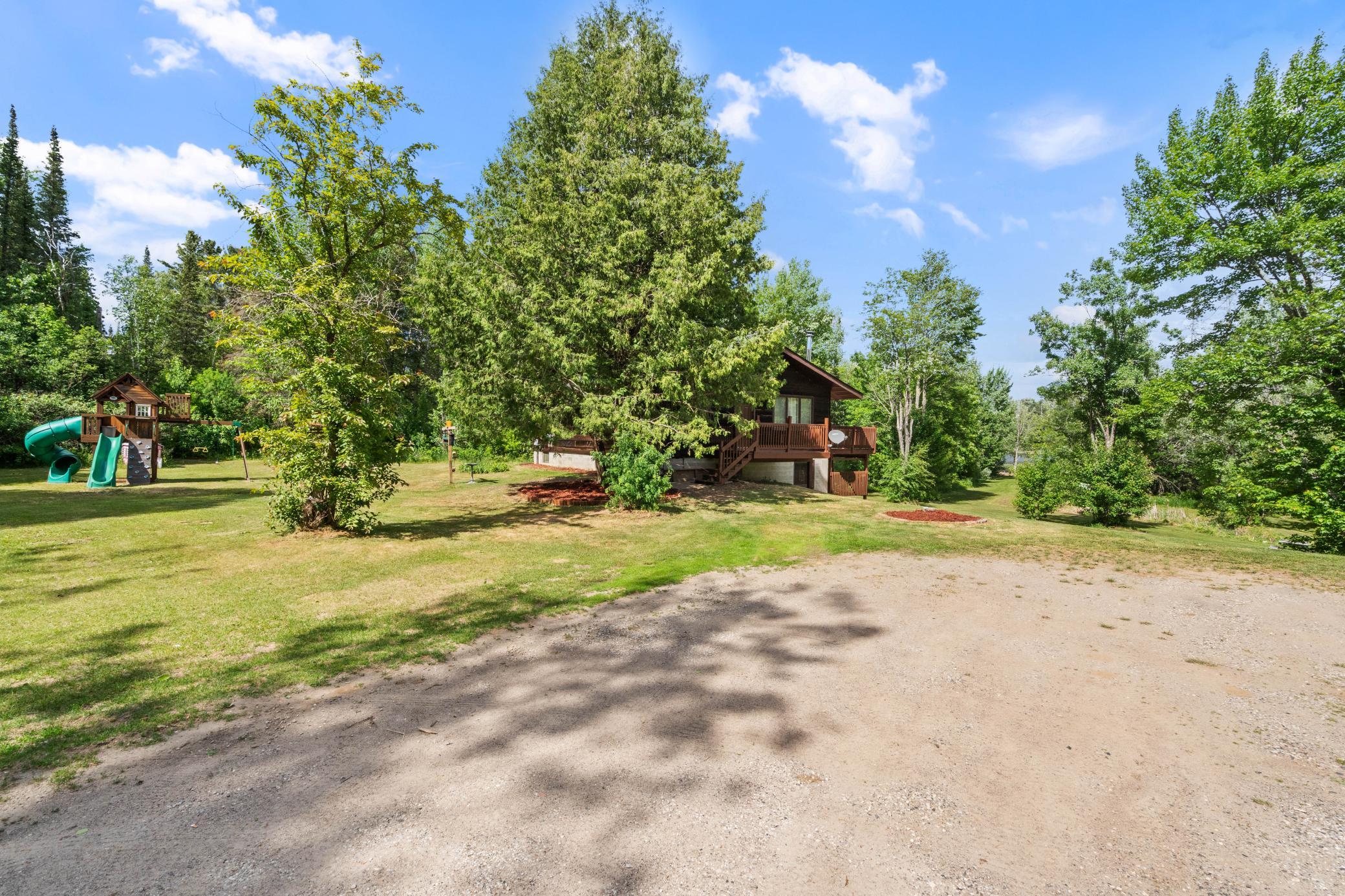 main property photo 34