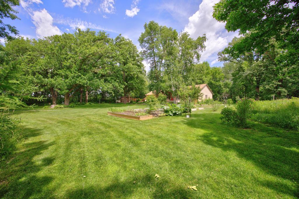 main property photo 76