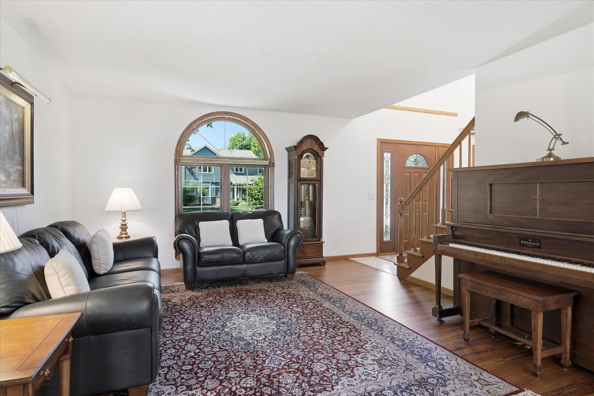 main property photo 34