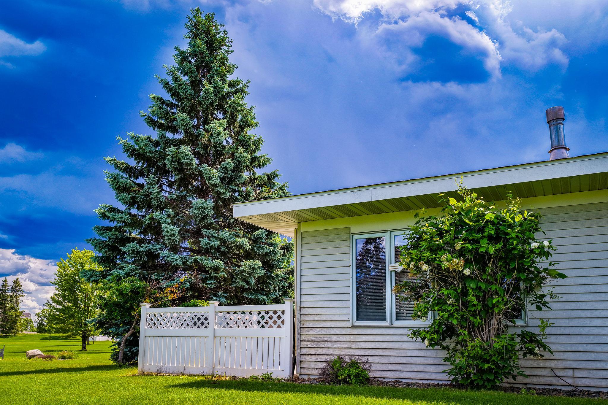 main property photo 45