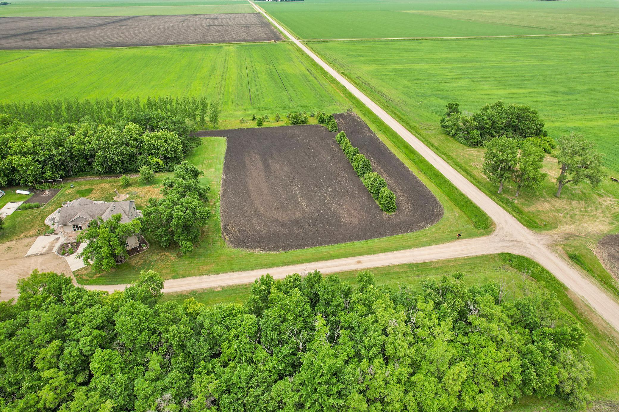 main property photo 51