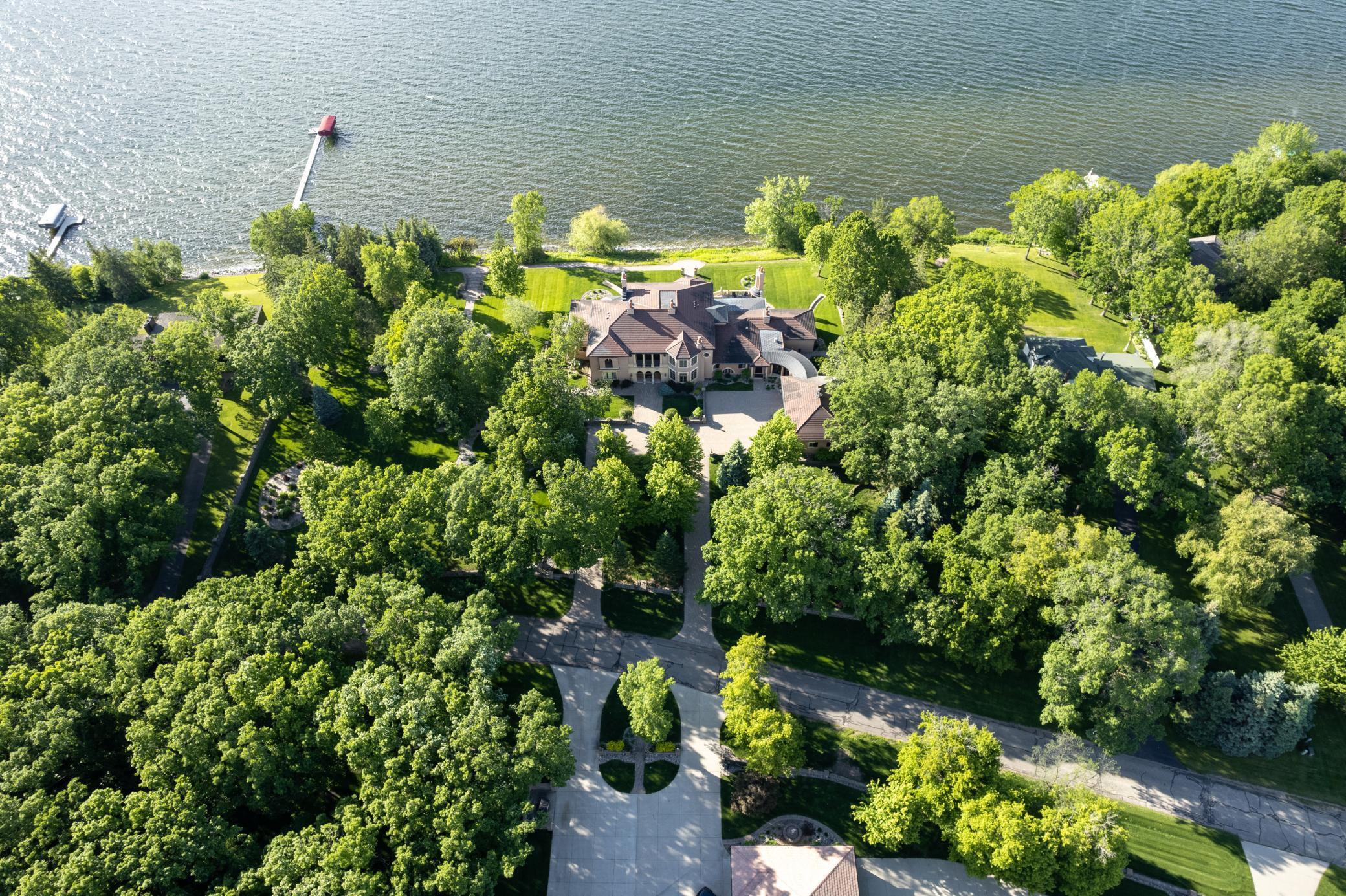 main property photo 7