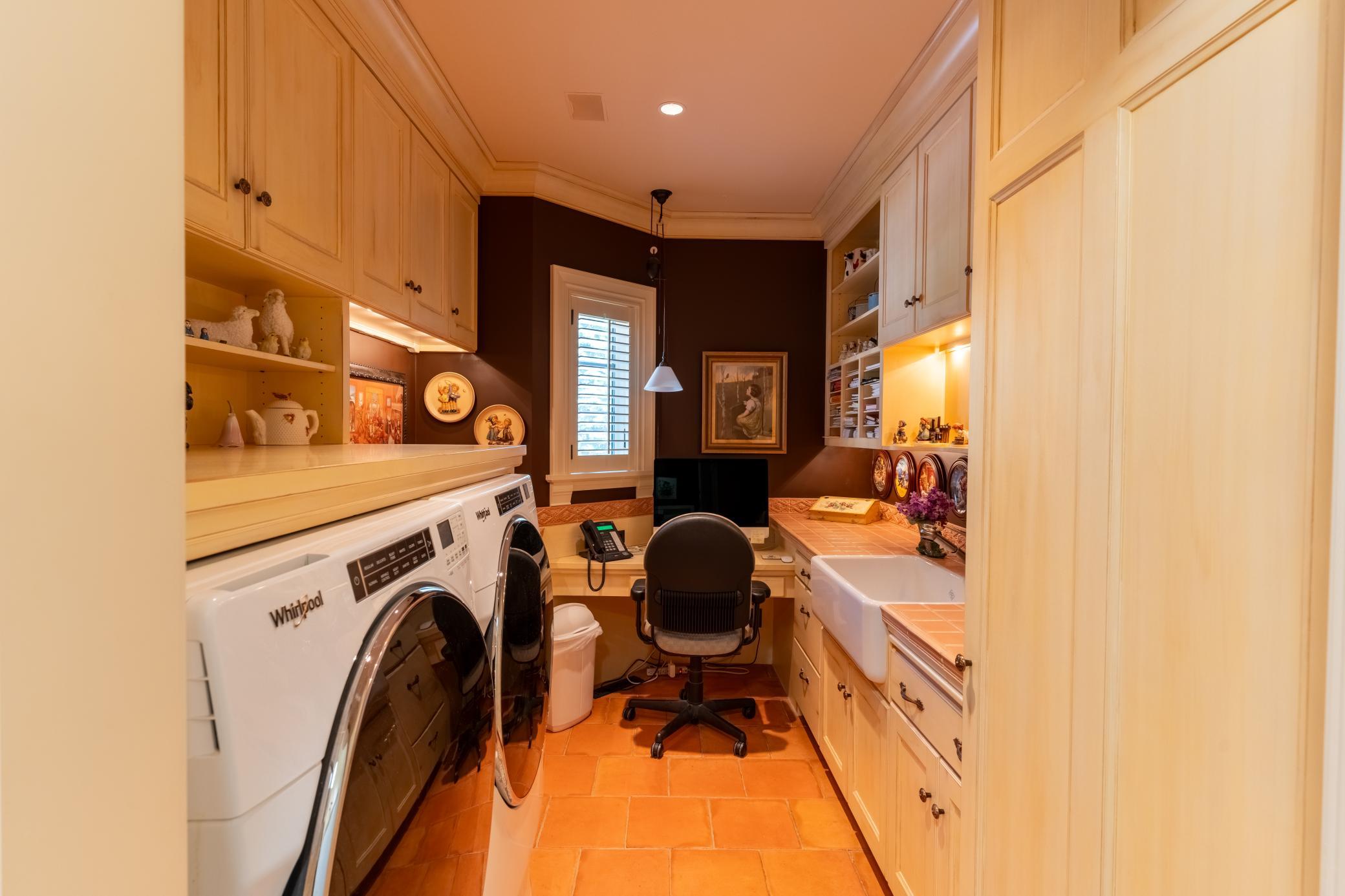 main property photo 74