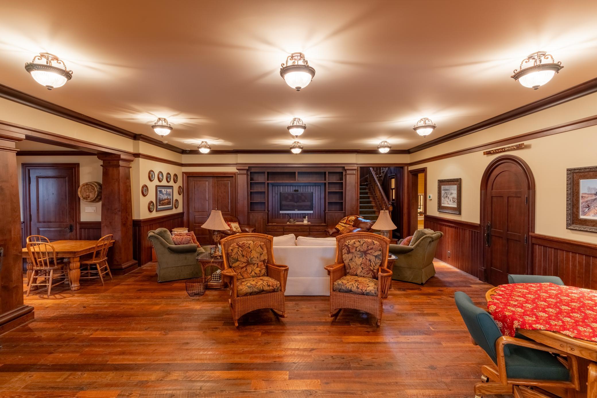 main property photo 89