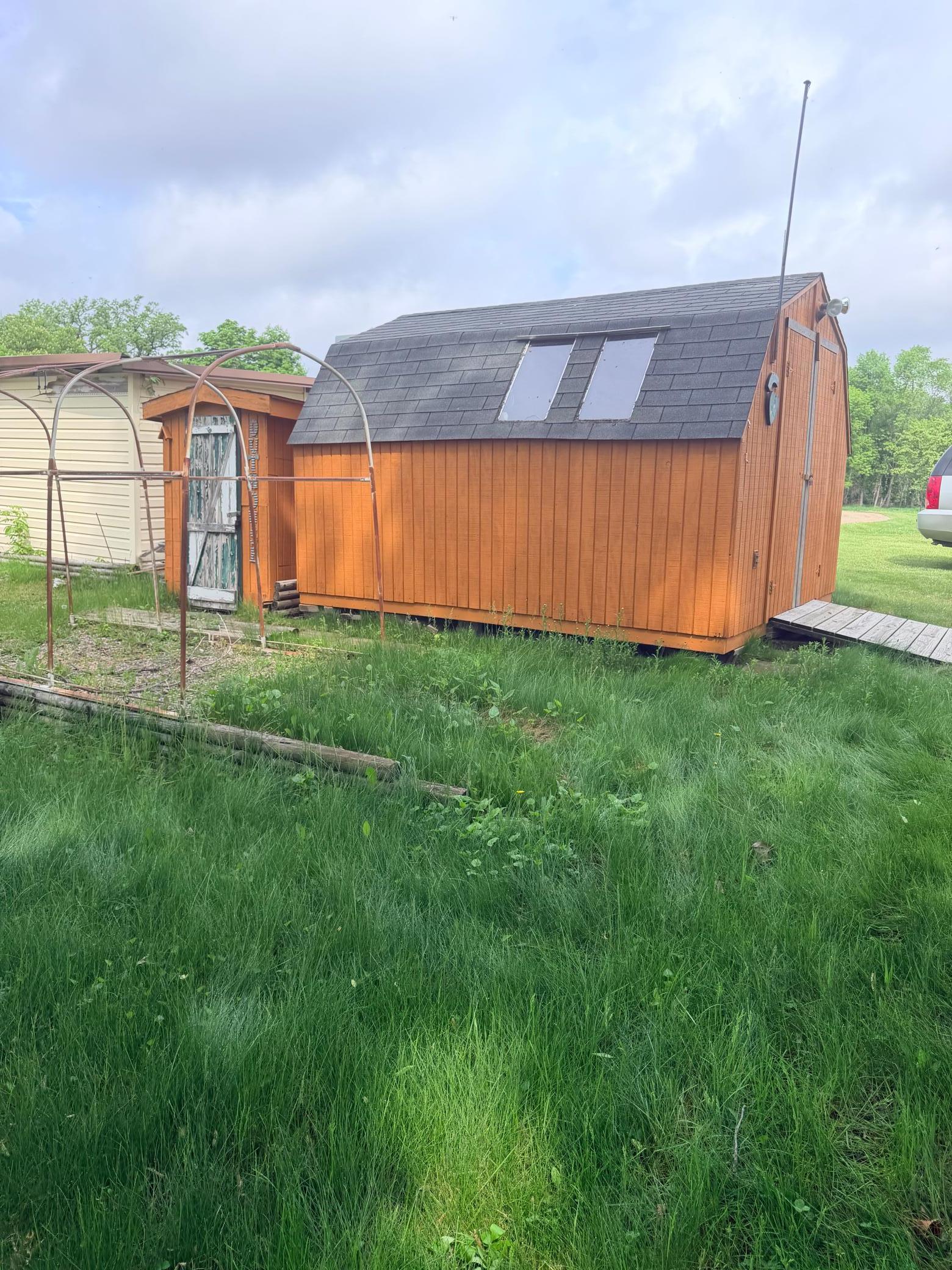 main property photo 13