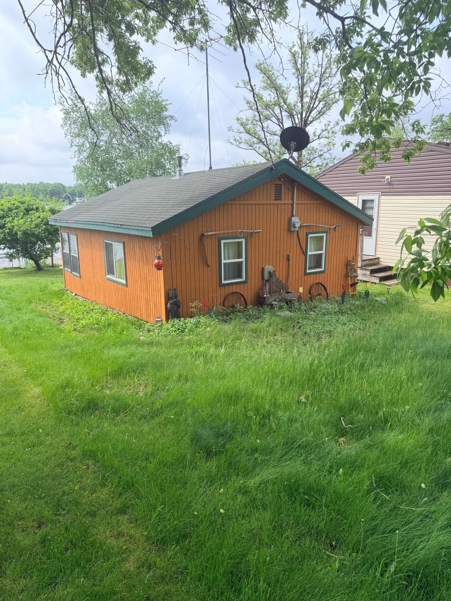 main property photo 14
