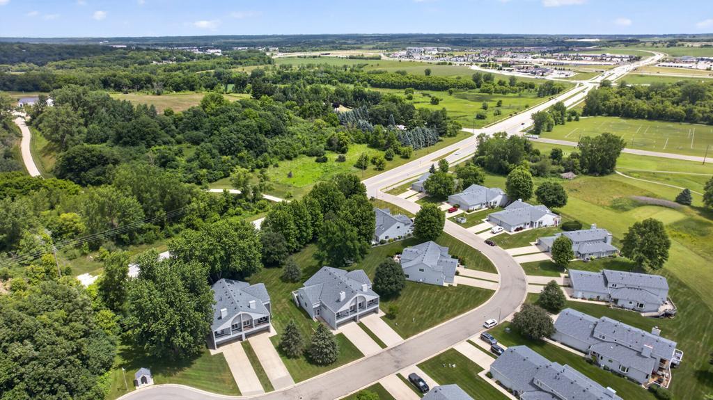 main property photo 59