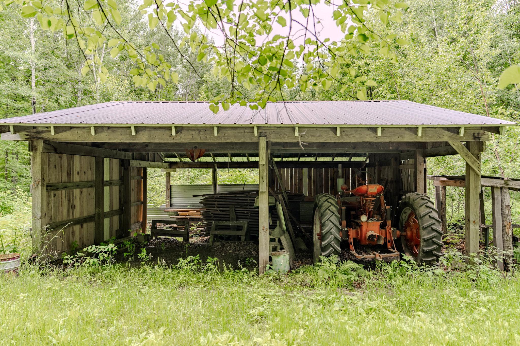 main property photo 35