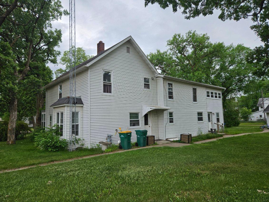 main property photo 3