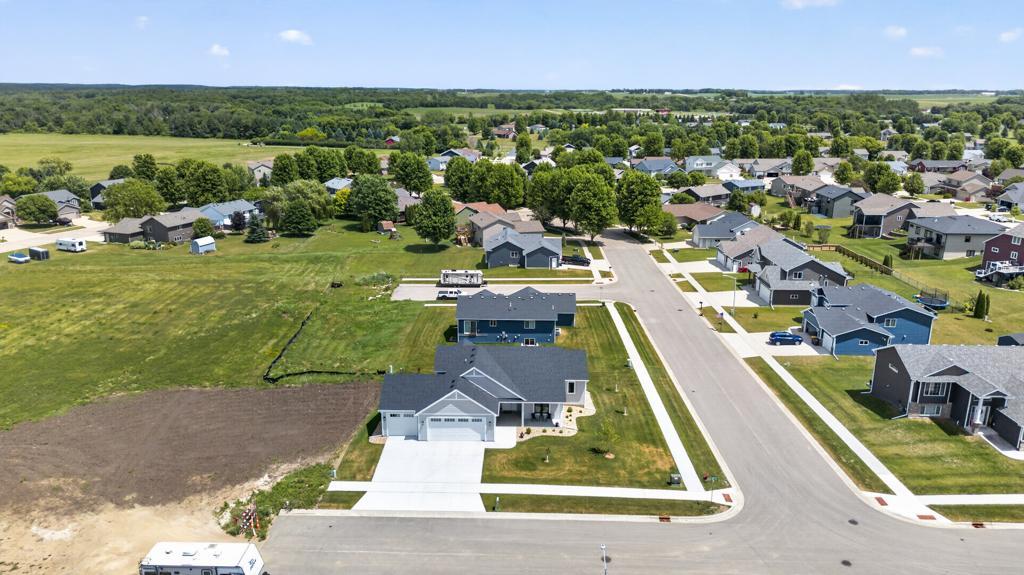 main property photo 58