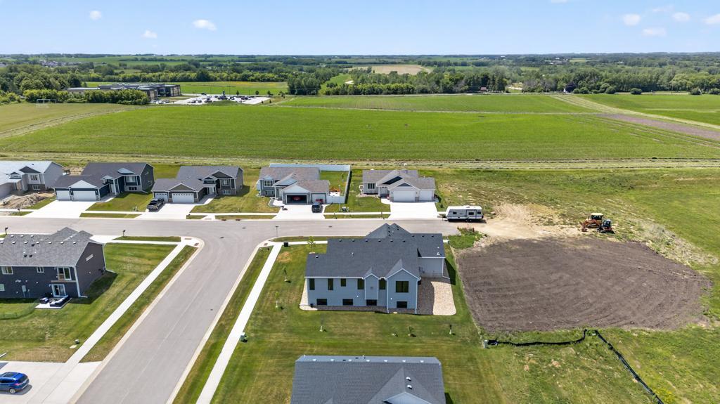 main property photo 61