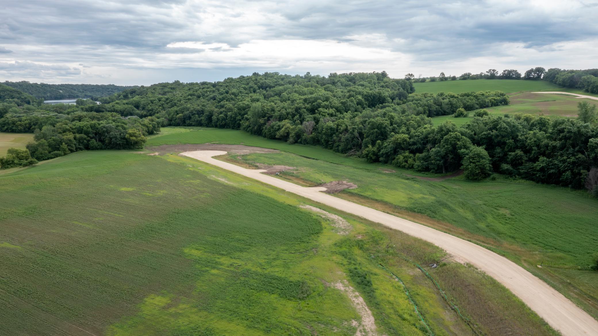 main property photo 20