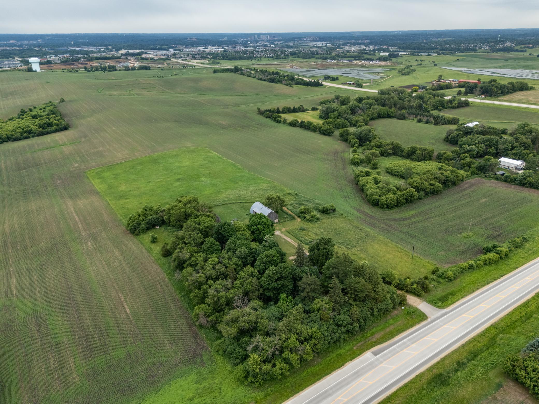 main property photo 41