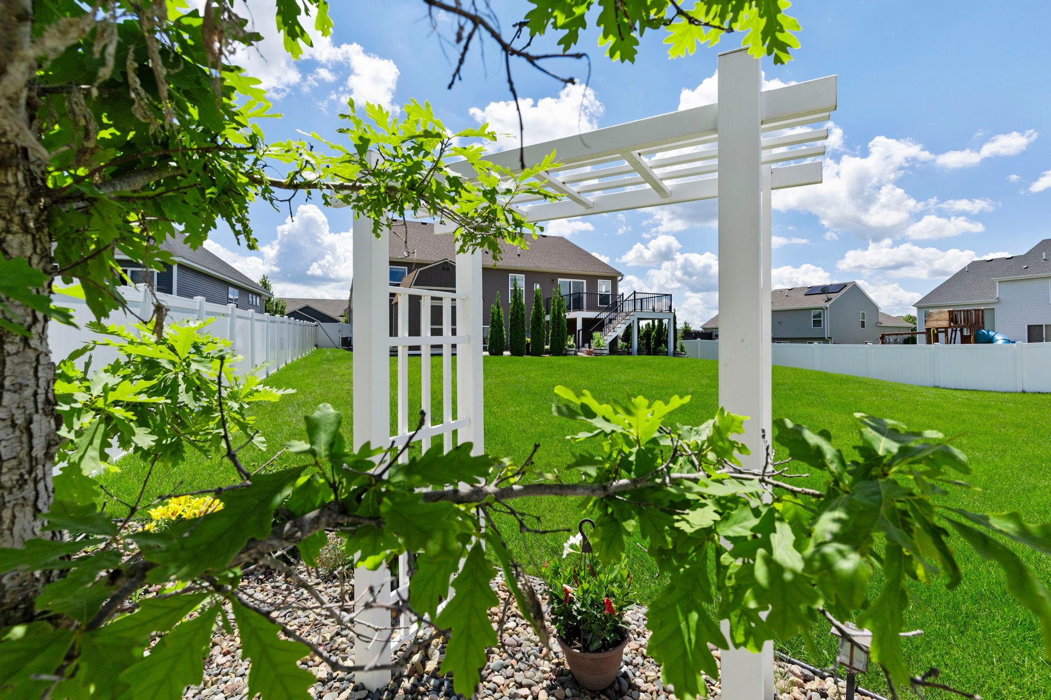 main property photo 59
