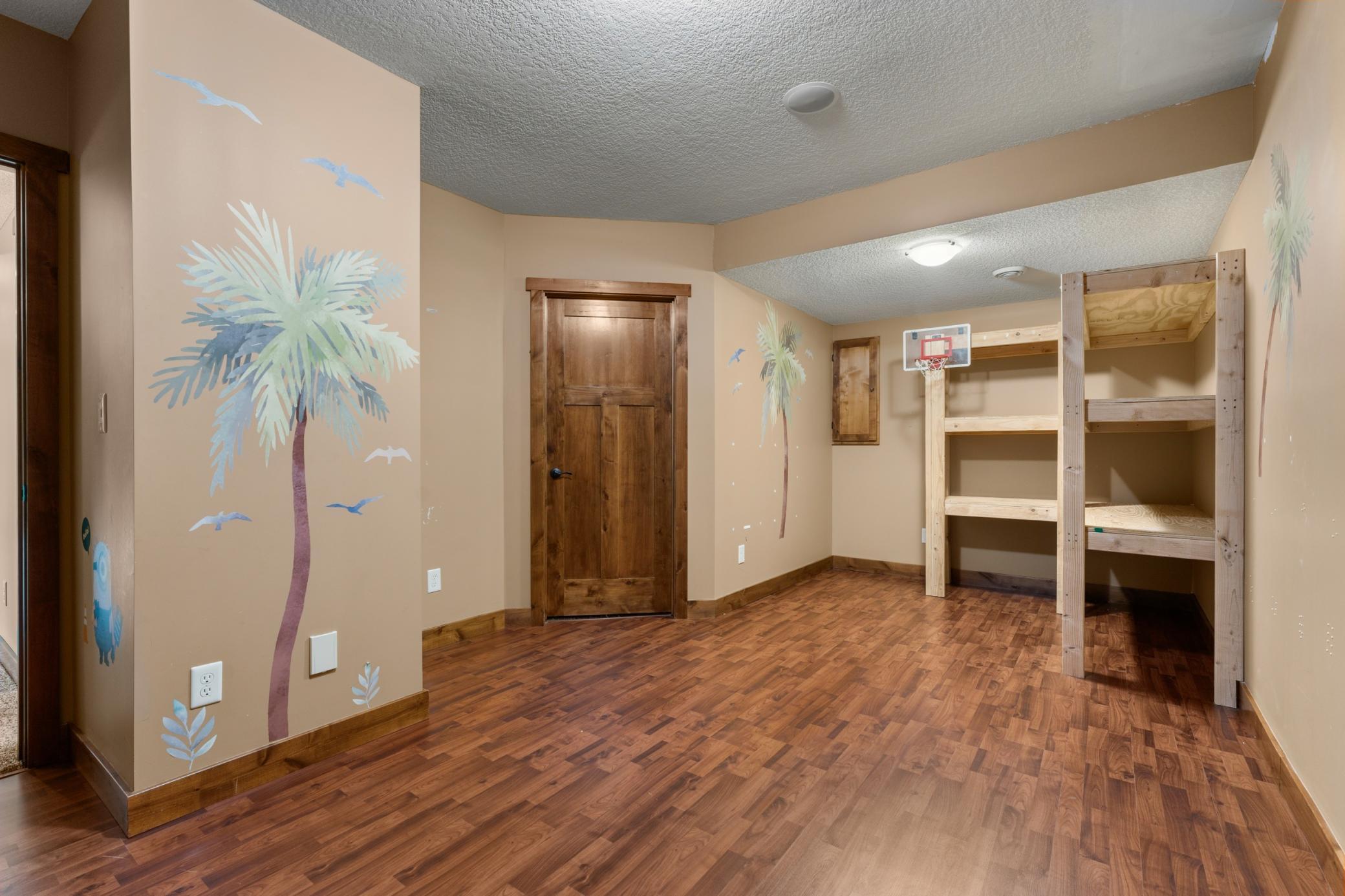 main property photo 49