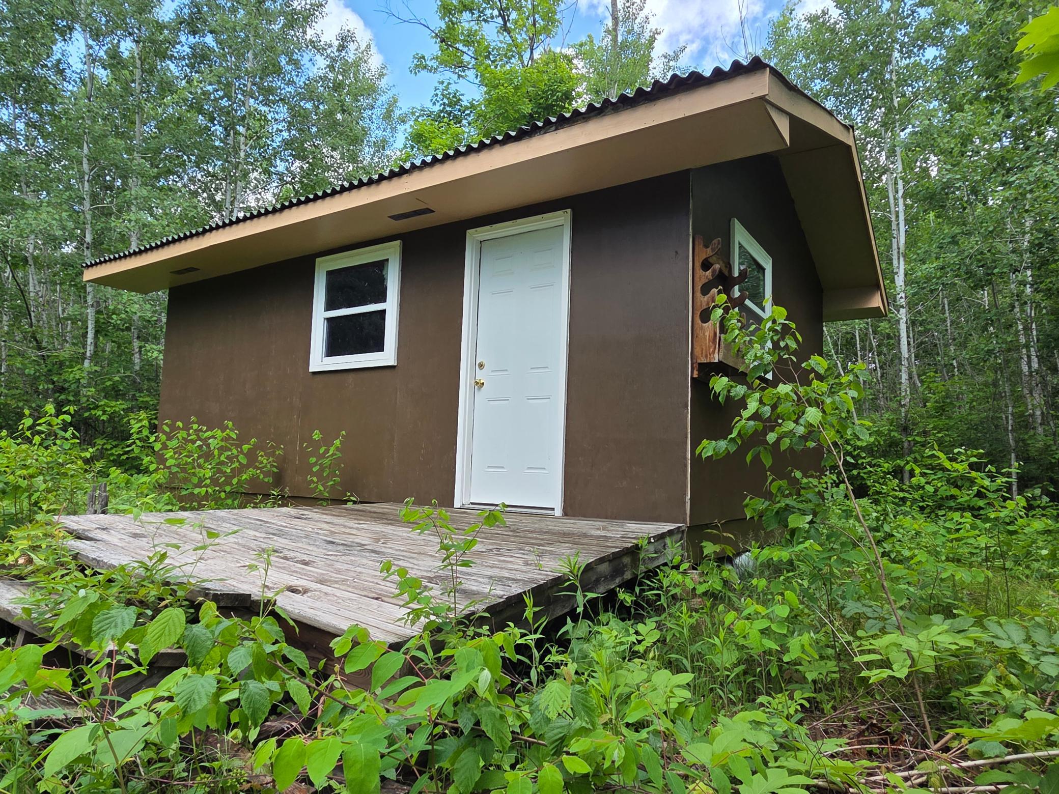 main property photo 9