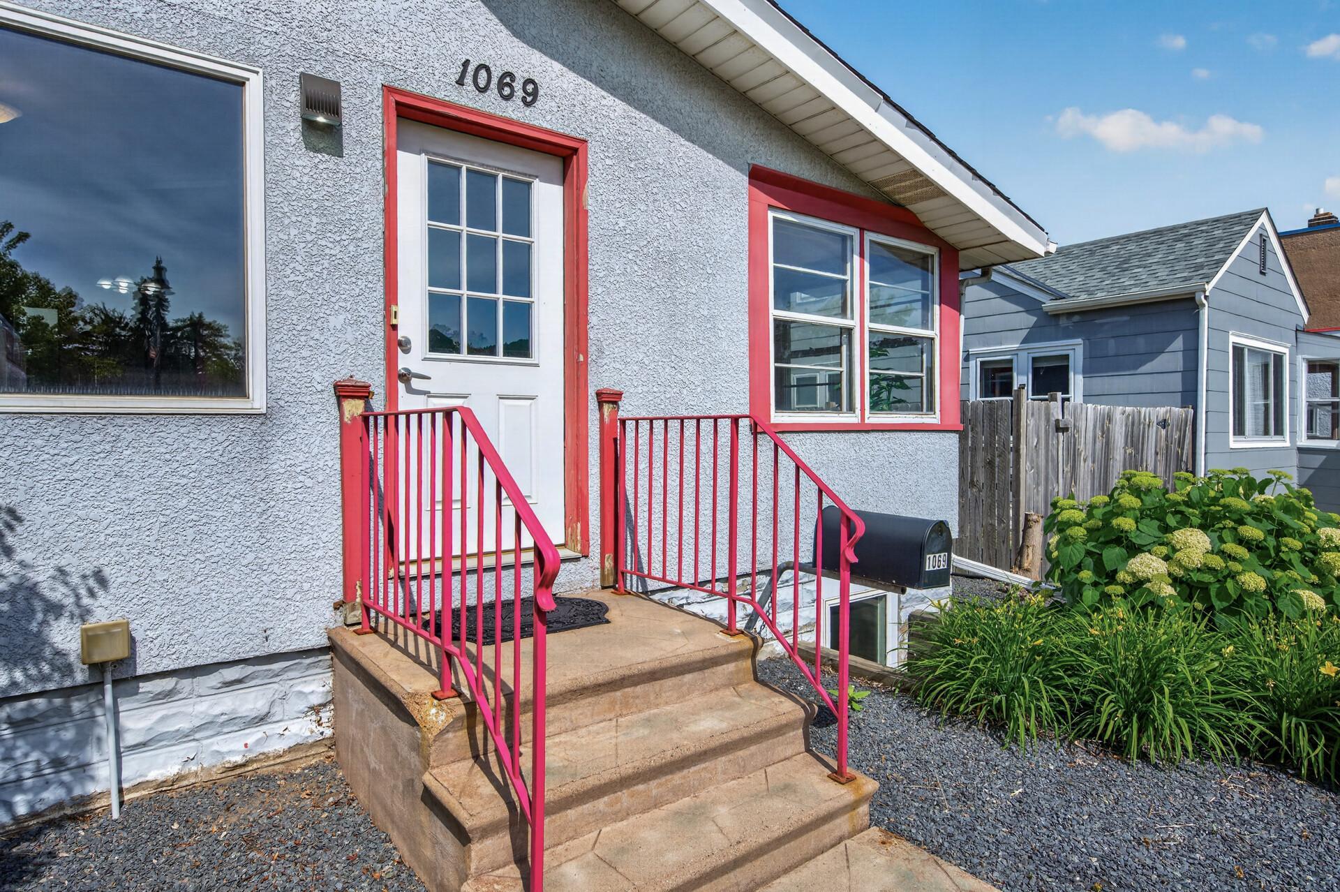 main property photo 4
