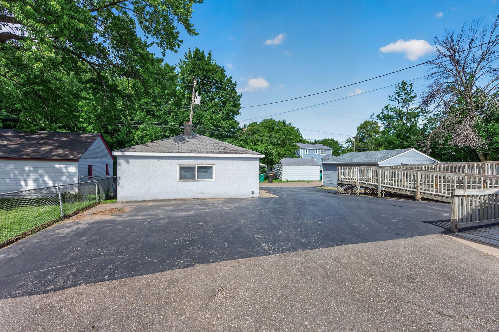 main property photo 43