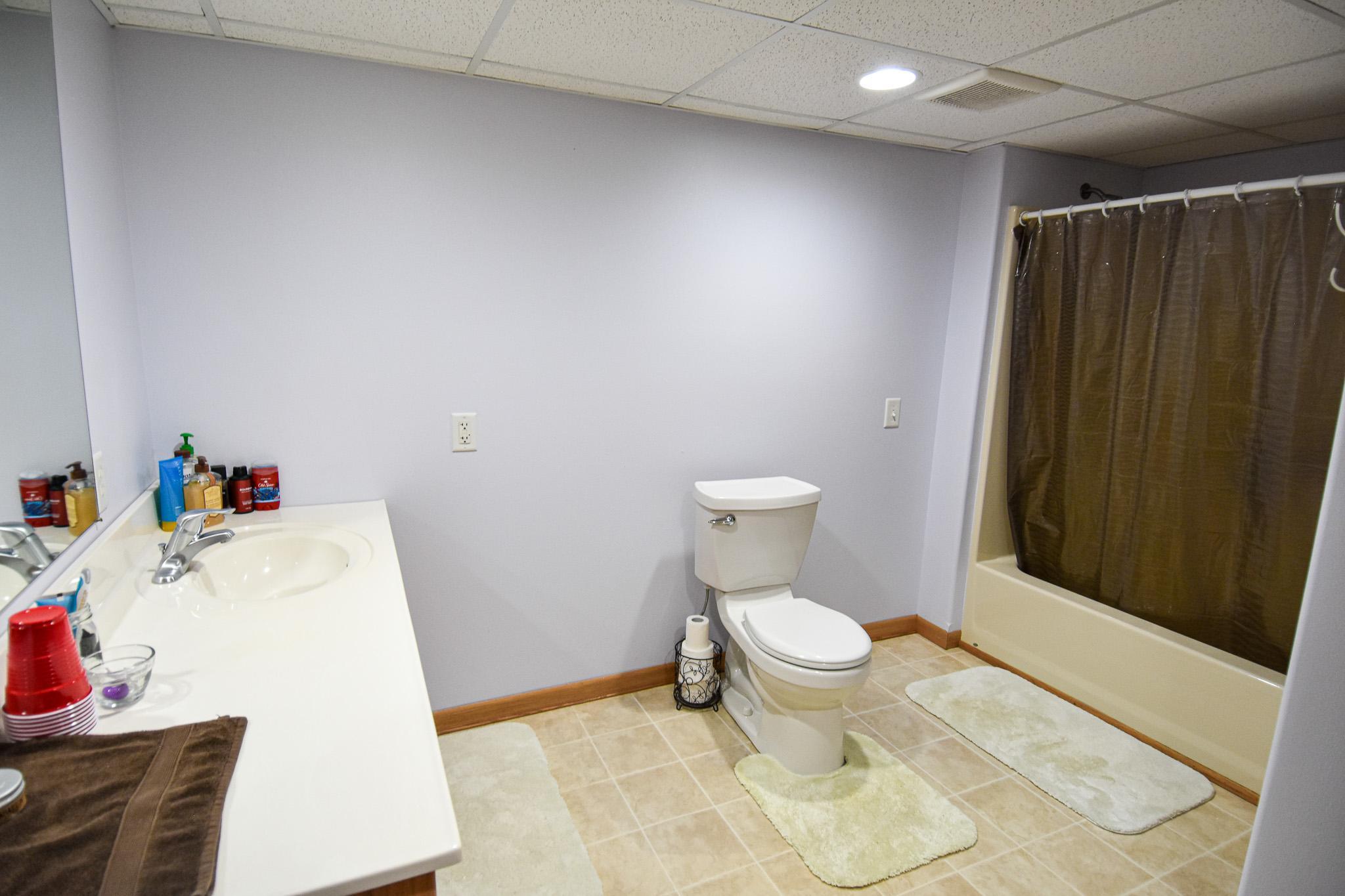 main property photo 74