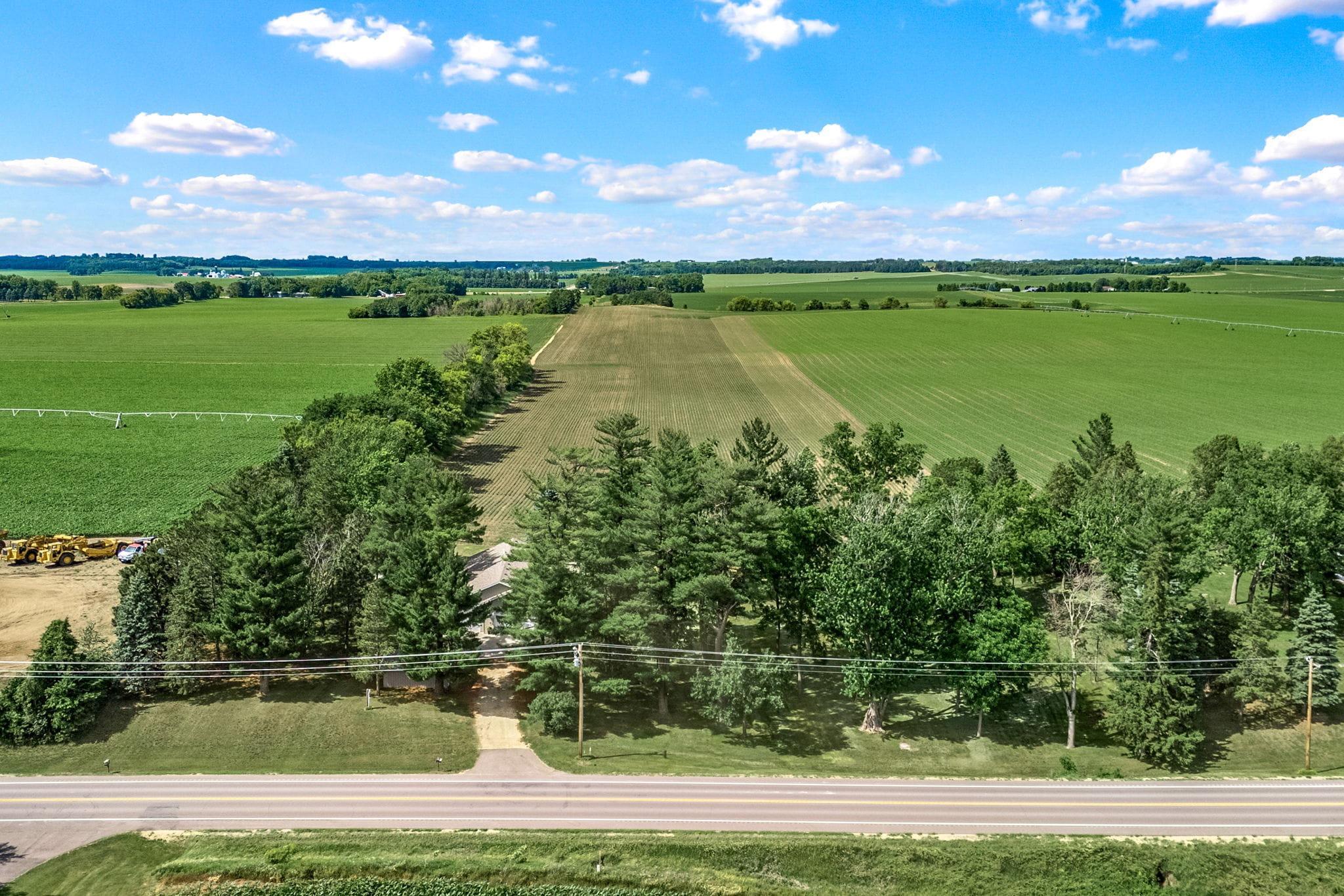 main property photo 45