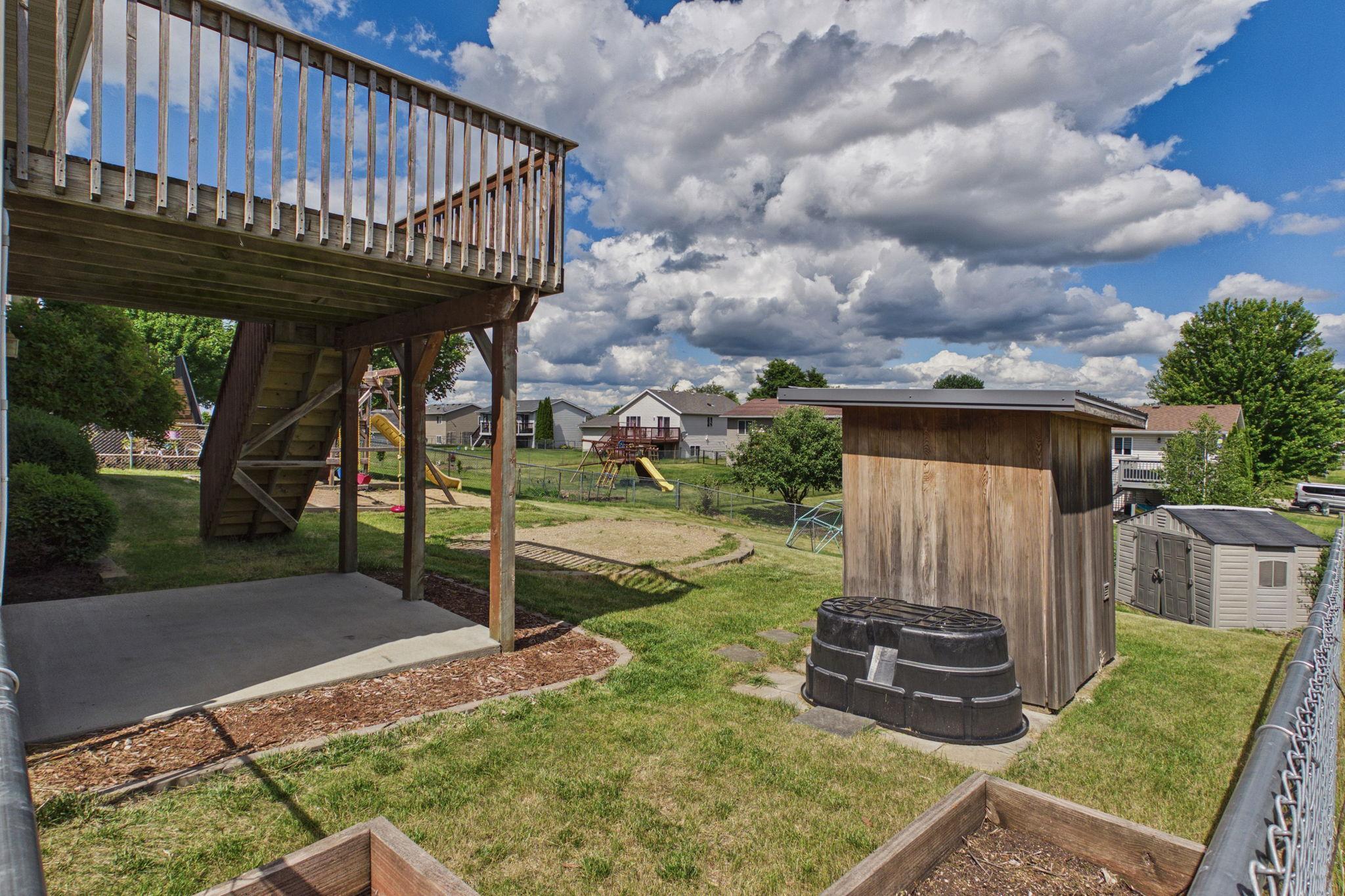 main property photo 20