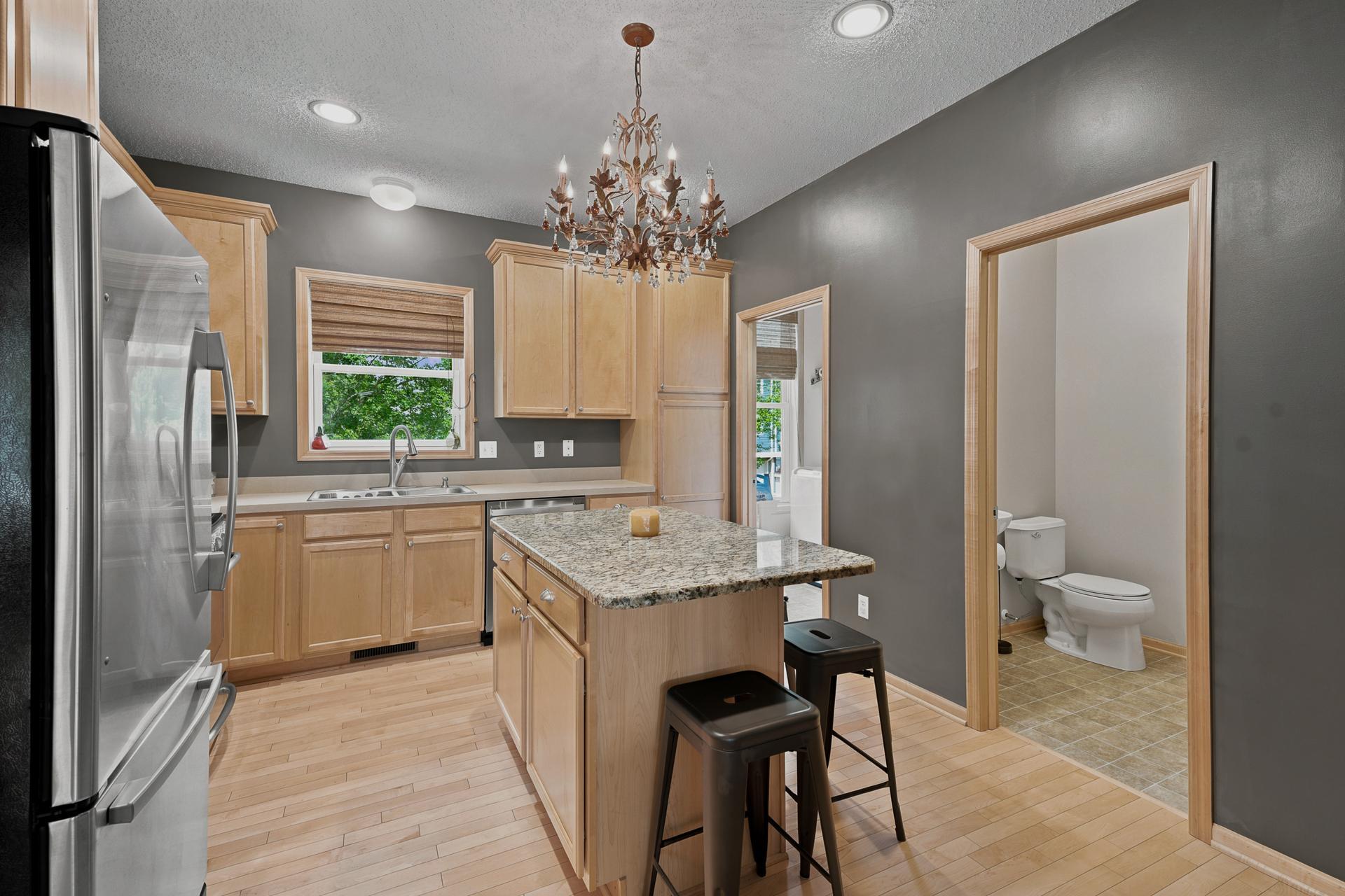 main property photo 18