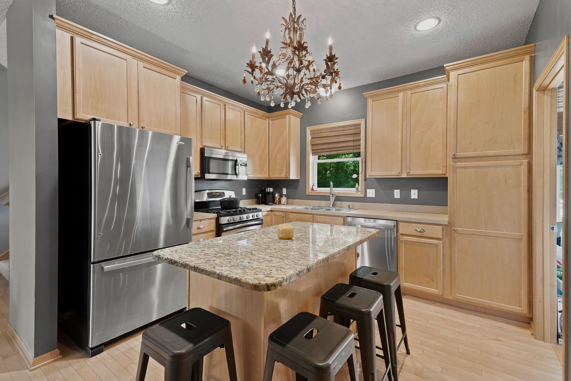 main property photo 19