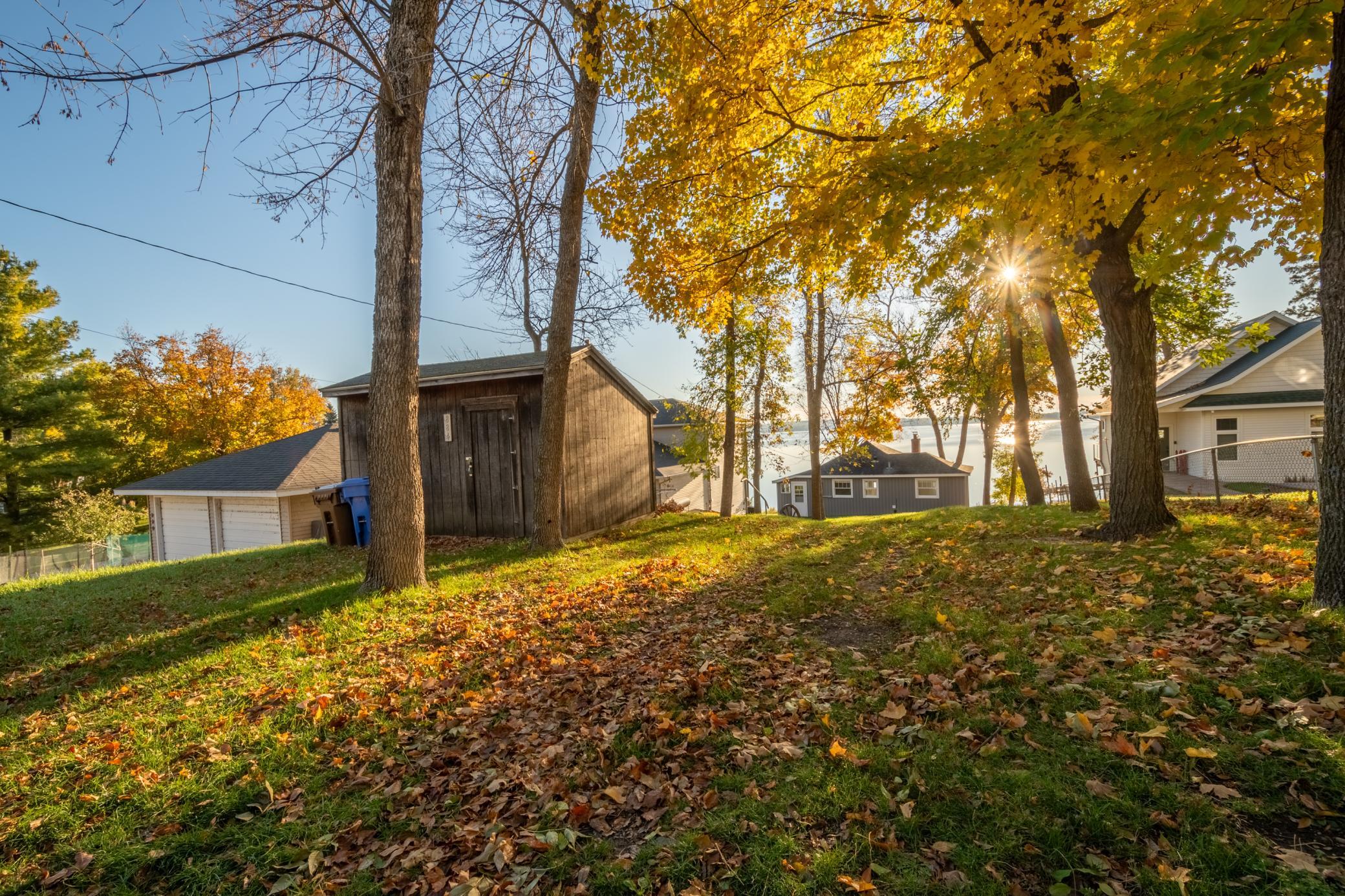 main property photo 25