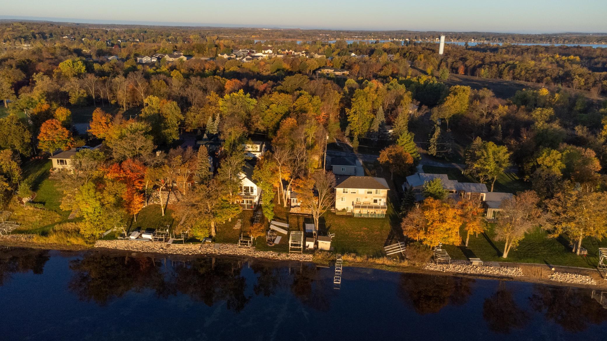 main property photo 41