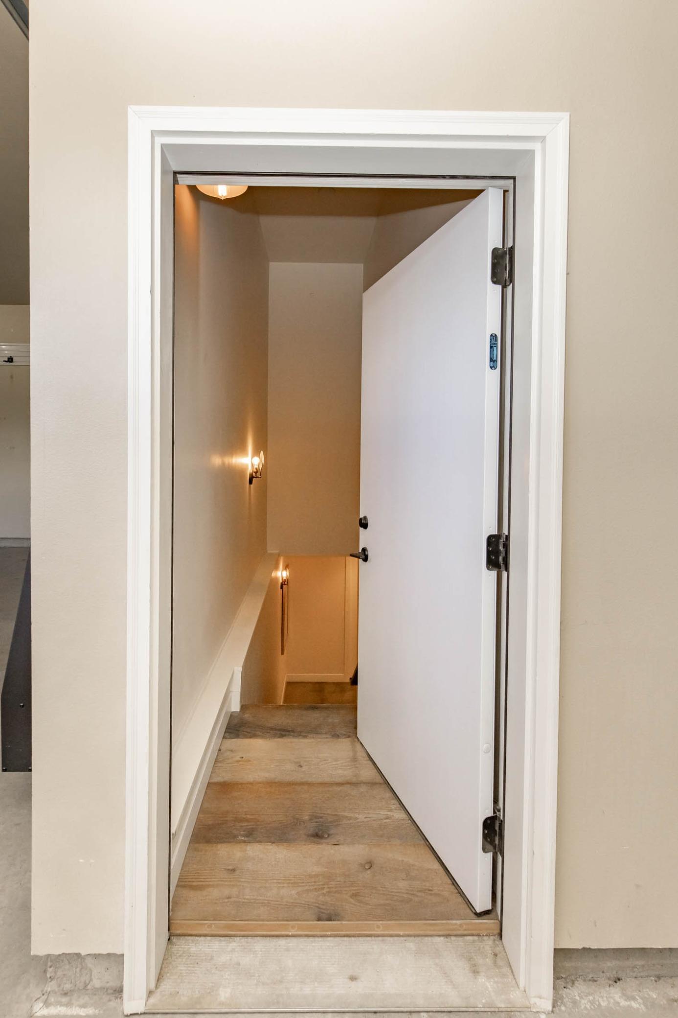 main property photo 77