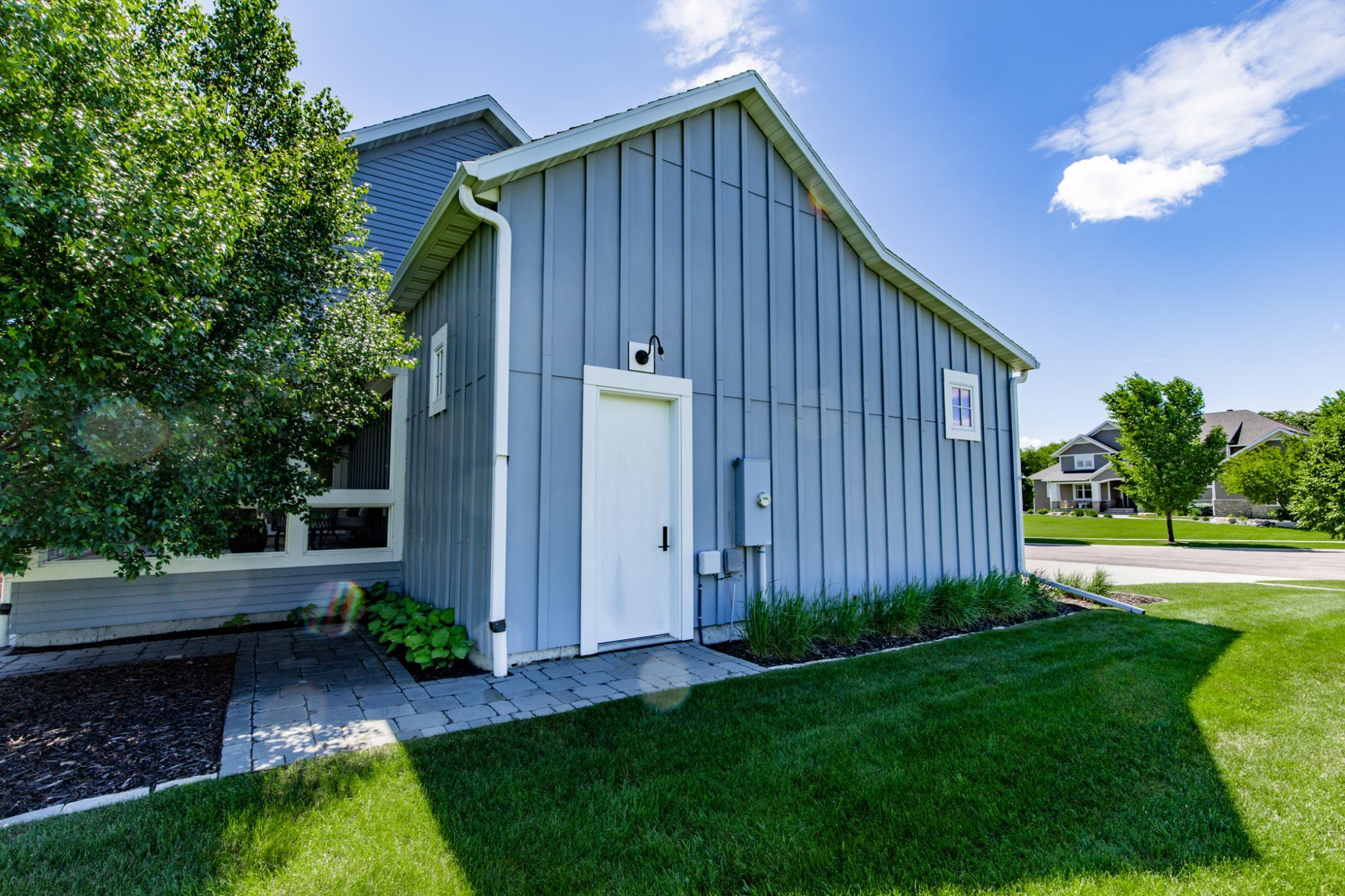 main property photo 79