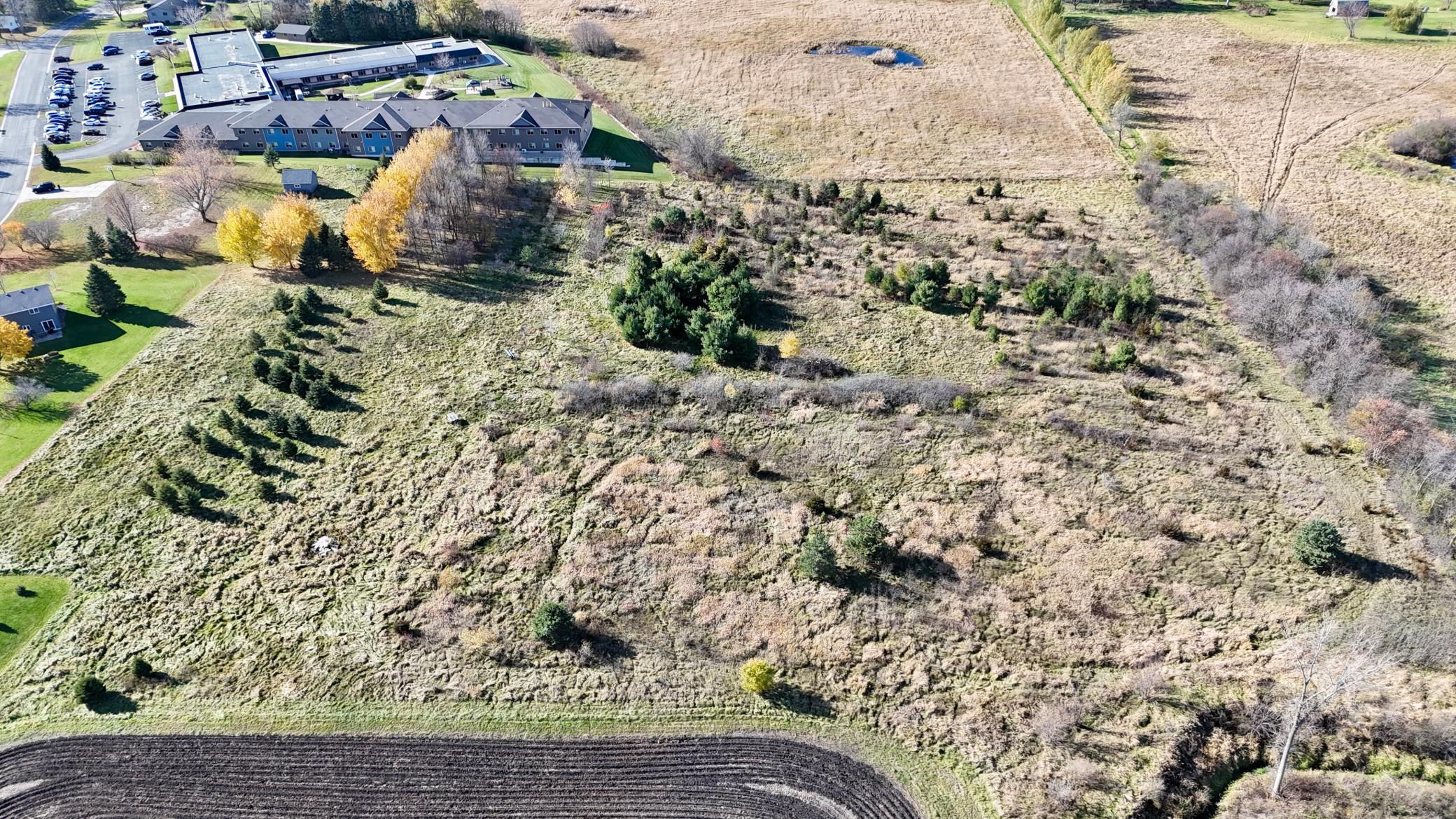 main property photo 7