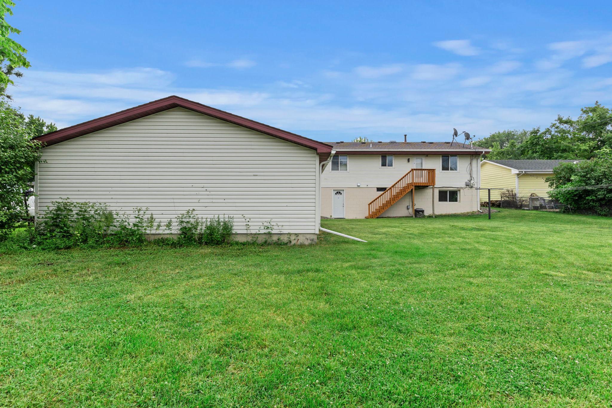 main property photo 38
