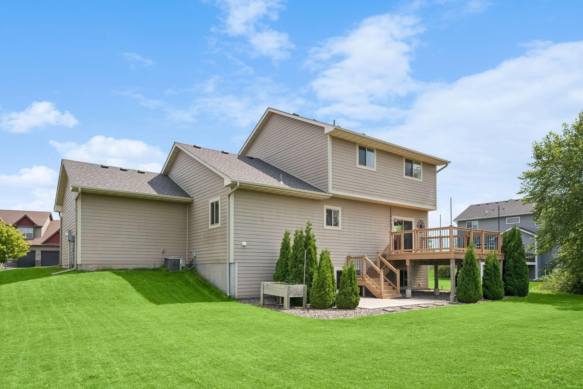 main property photo 33