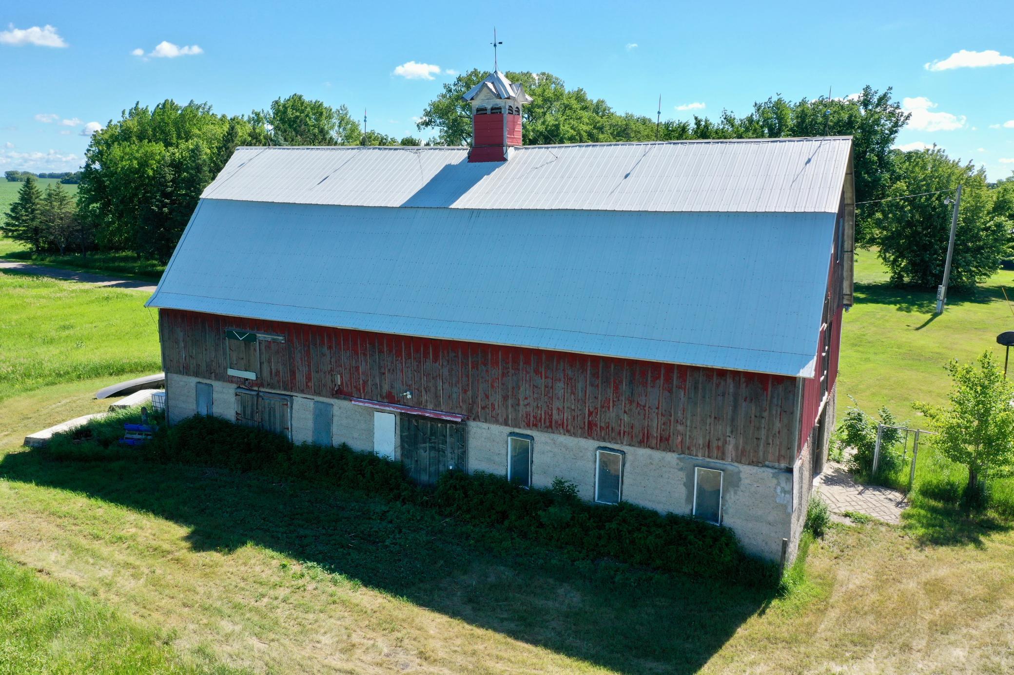 main property photo 48