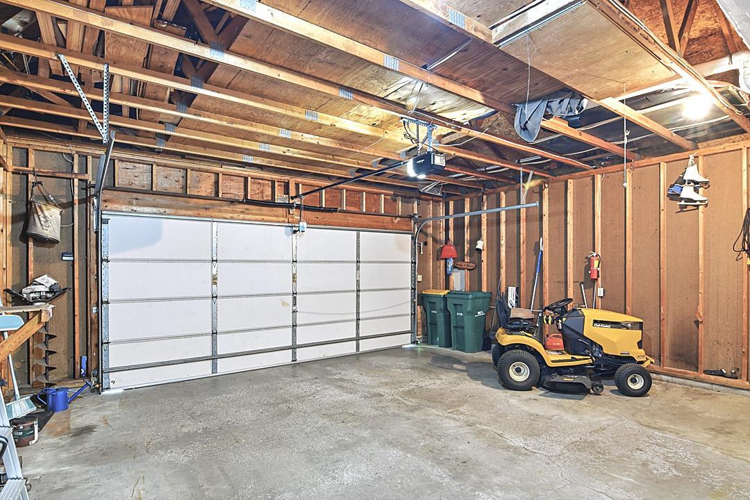 main property photo 64