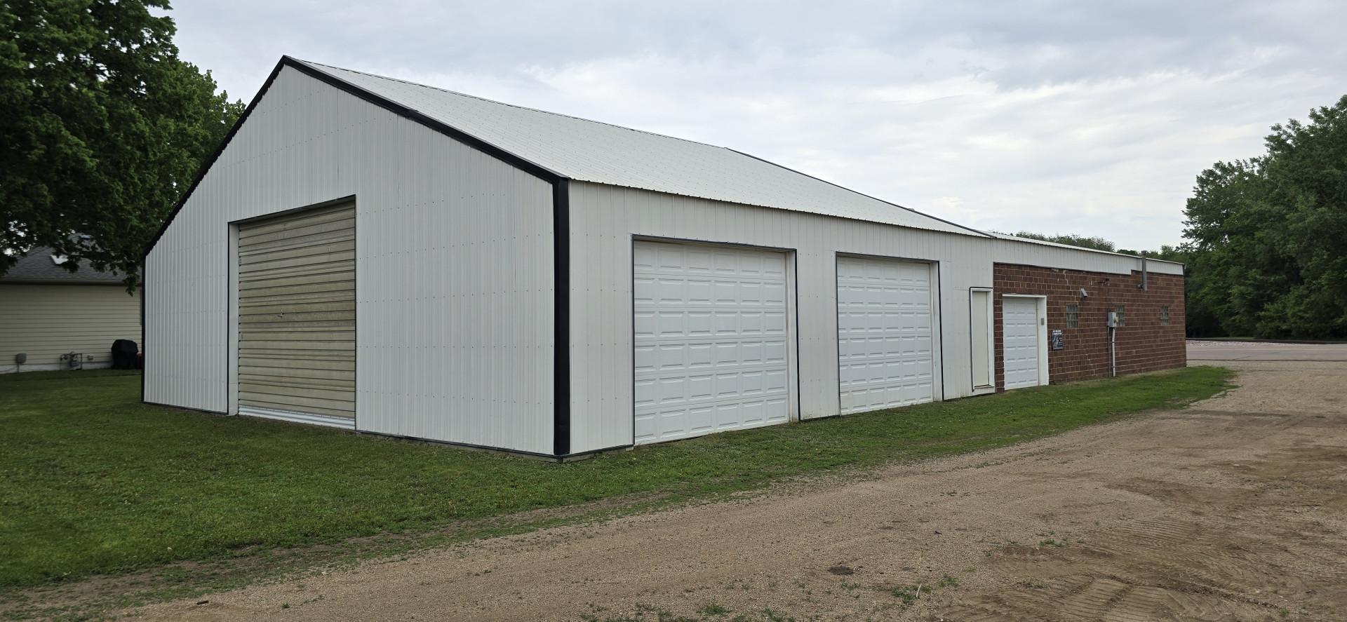 main property photo 53