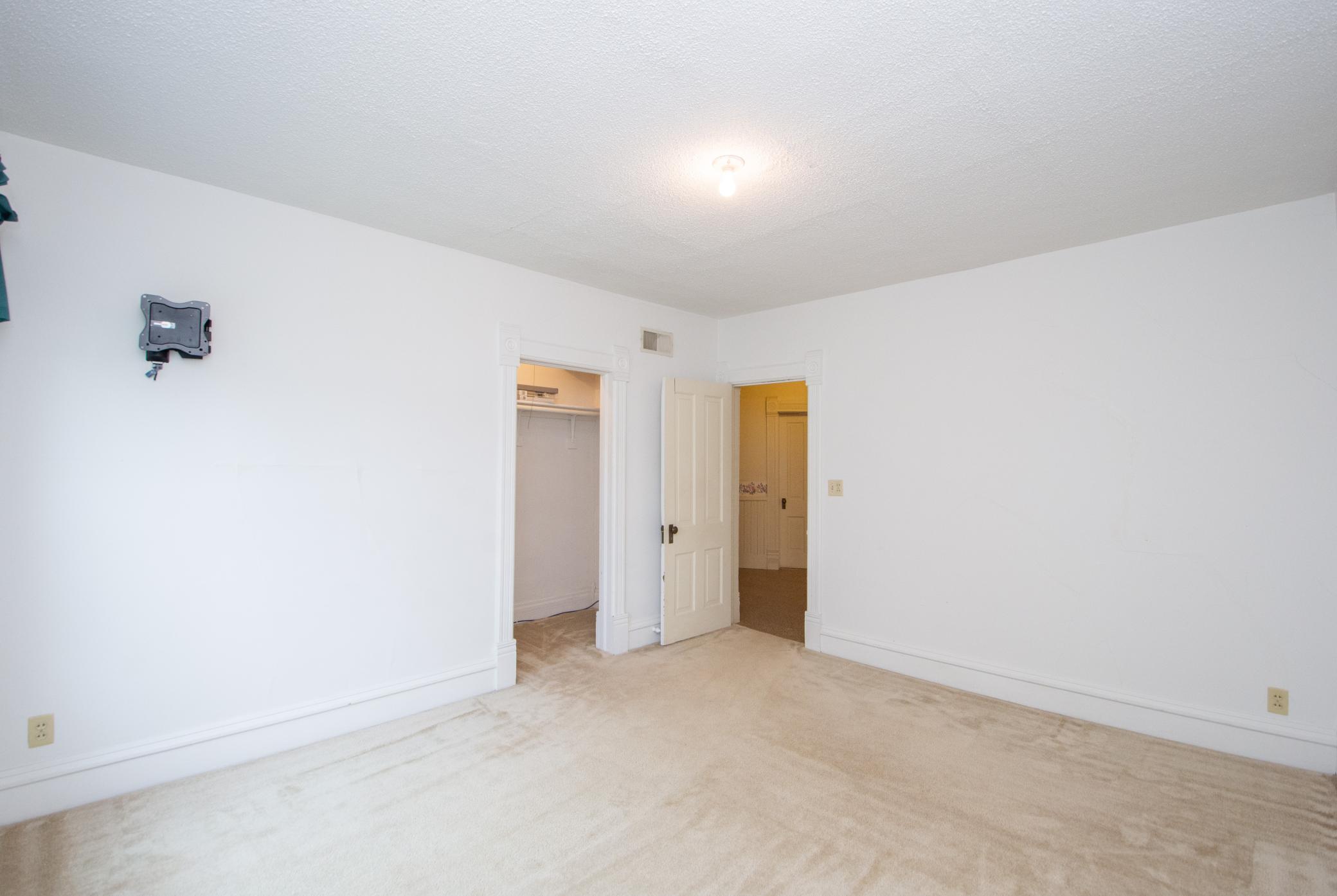 main property photo 61