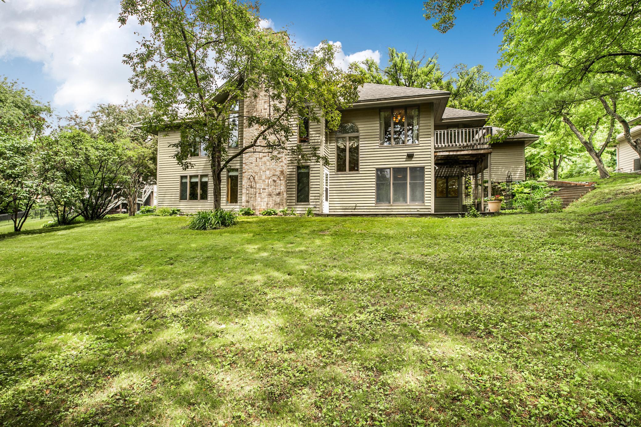 main property photo 10