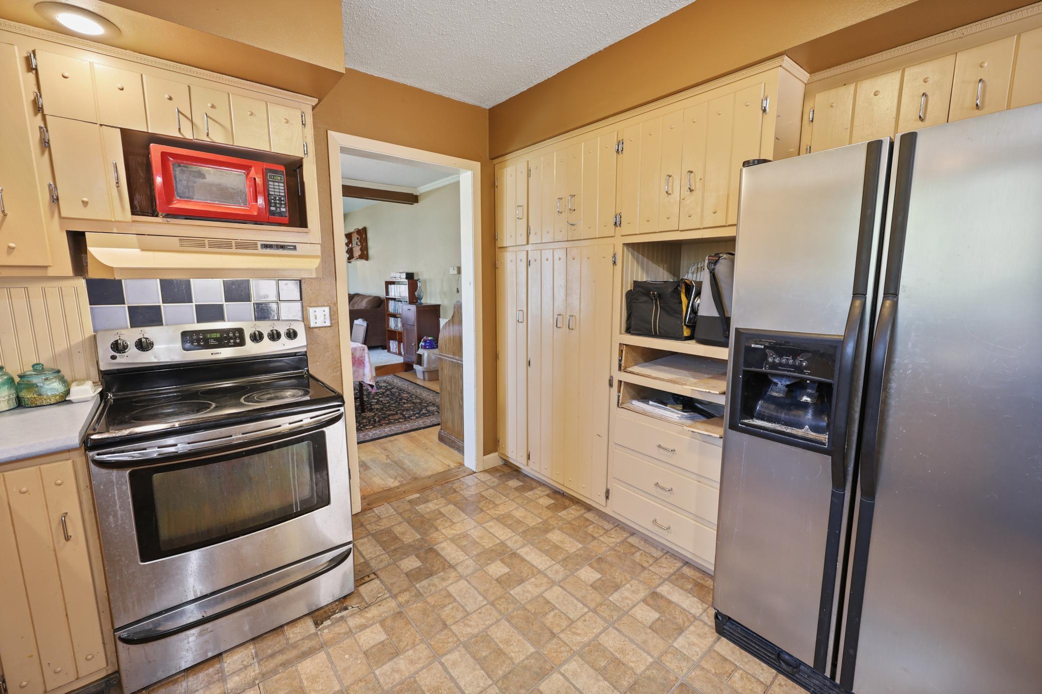 main property photo 19
